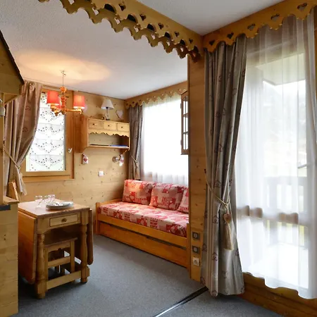 Appartement Belle Plagne, 2 Pièces, 6 Personnes - Fr-1-181-2045 *
